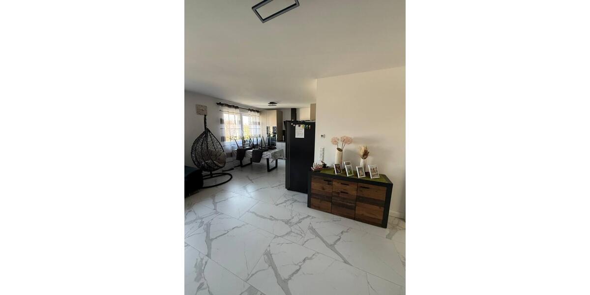 Maisonettenwohnung Porta Westfalica - 5 Zimmer, 123 m&sup2;, 1.320&euro; | Angebot:25903479