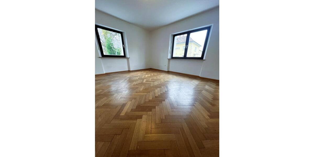 Etagenwohnung Straubing - 3 Zimmer, 81 m&sup2;, 795&euro; | Angebot:26688957