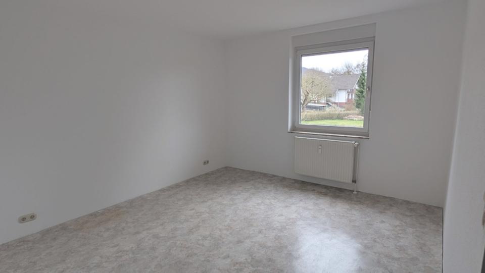 Erdgeschoßwohnung Bodenwerder - 3 Zimmer, 83 m&sup2;, 690&euro; | Angebot:25590472