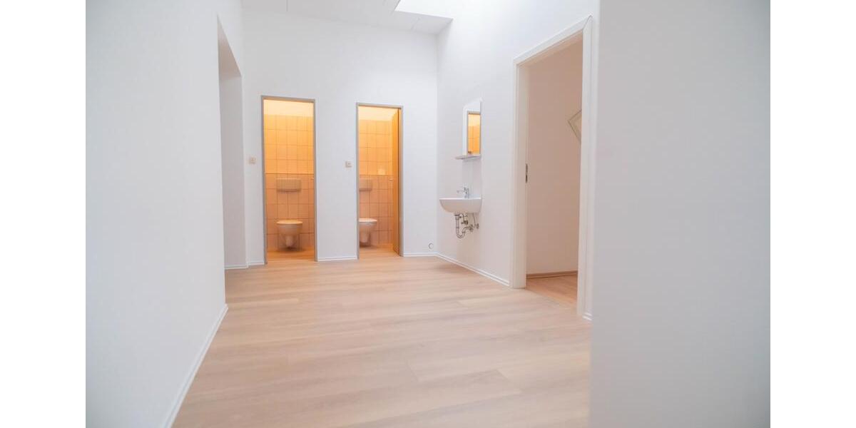 Gewerbeobjekt Altenholz - 200&euro; | Angebot:25865226