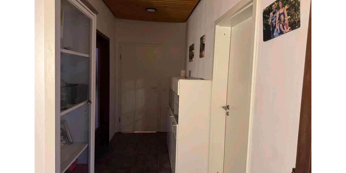 Etagenwohnung Wingst - 6 Zimmer, 155 m&sup2;, 1.100&euro; | Angebot:26539664