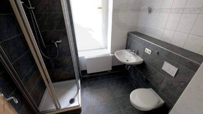 Etagenwohnung Altenburg Südost - 2 Zimmer, 42 m&sup2;, 310&euro; | Angebot:26080064