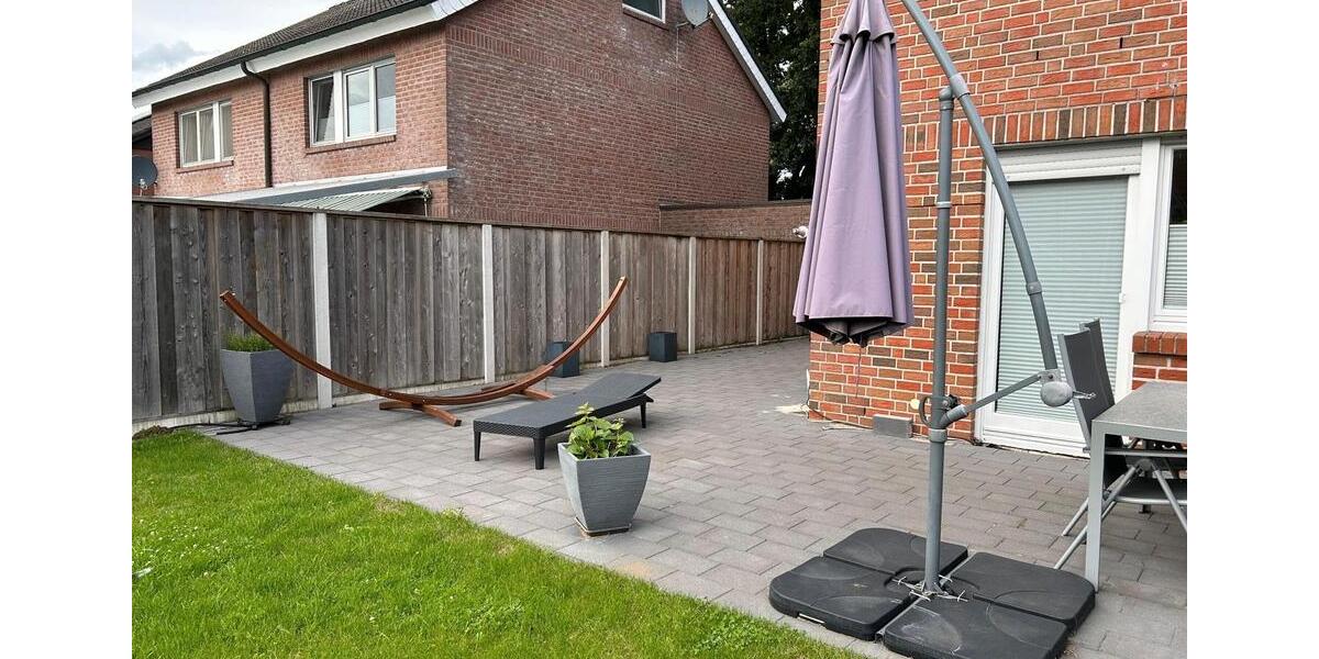 Doppelhaushälfte Gronau (Westfahlen) - 5 Zimmer, 127 m&sup2;, 1.280&euro; | Angebot:26696135