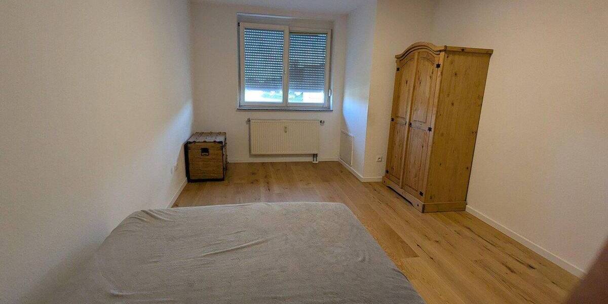 Etagenwohnung Ludwigshafen am Rhein Mundenheim - 2 Zimmer, 70 m&sup2;, 800&euro; | Angebot:26851630