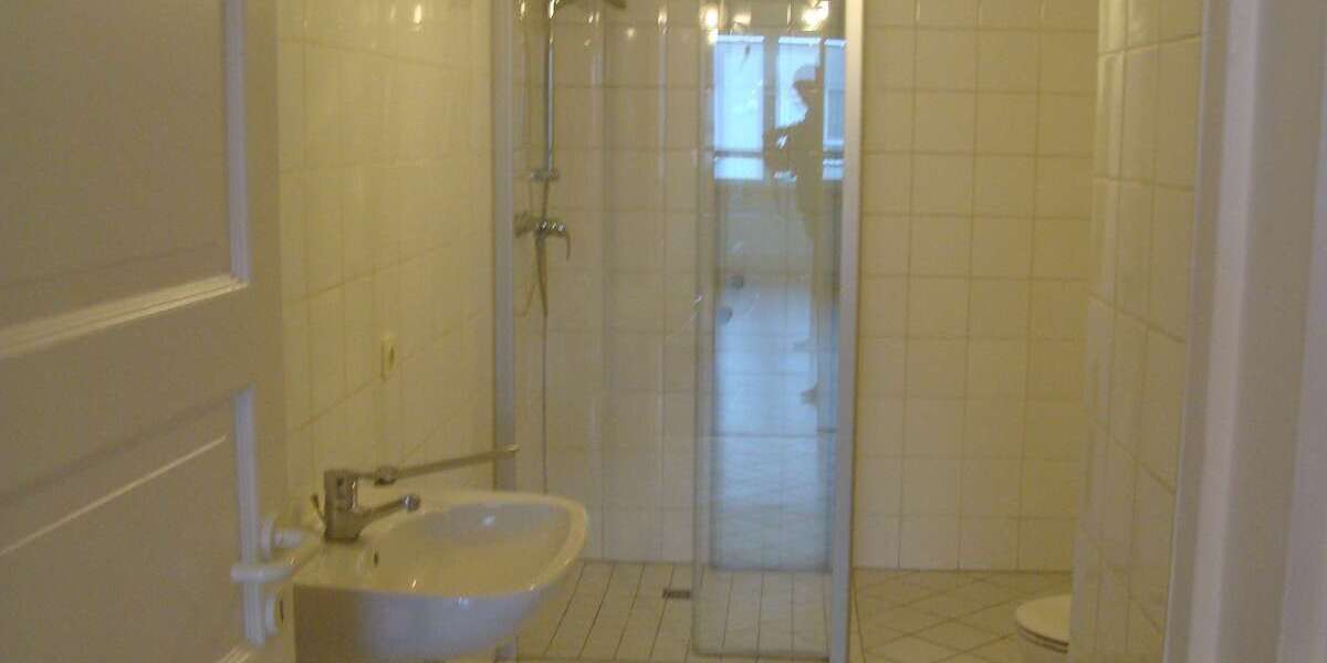 Etagenwohnung Elmshorn - 2 Zimmer, 73 m&sup2;, 730&euro; | Angebot:25181946