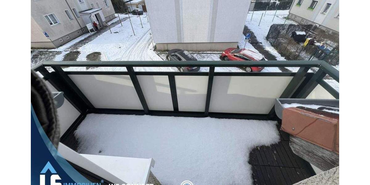 renovierte Dachgeschoss zur Vermietung 3 zimmer