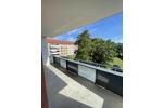 Große Wohnung mit Balkon!! zimmer