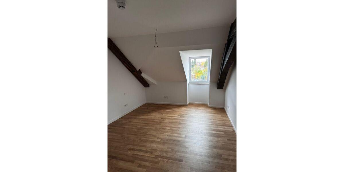 Dachgeschoßwohnung Bamberg Am Bruderwald - 2 Zimmer, 58 m&sup2;, 875&euro; | Angebot:25870513