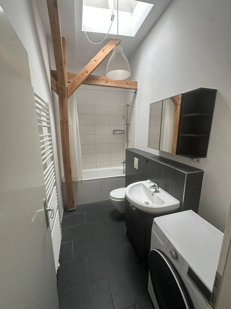 Charmante, möblierte Dachgeschoßwohnung mit Dachterrasse in Potsdam-Babelsberg