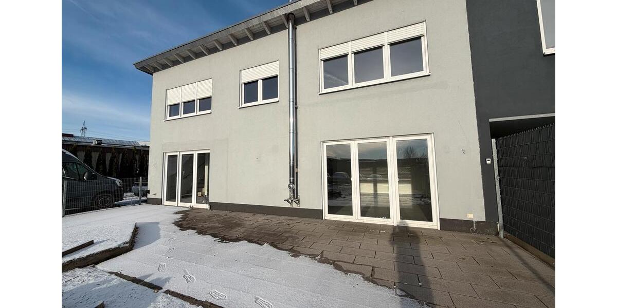 Gewerbeobjekt Holzwickede - 1.600&euro; | Angebot:24468594