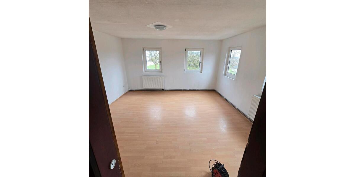 Einfamilienhaus Lonsee - 6 Zimmer, 140 m&sup2;, 1.500&euro; | Angebot:26044721