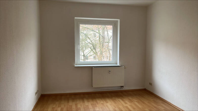 Etagenwohnung Halle (Saale) Innenstadt - 3 Zimmer, 65 m&sup2;, 450&euro; | Angebot:26744839