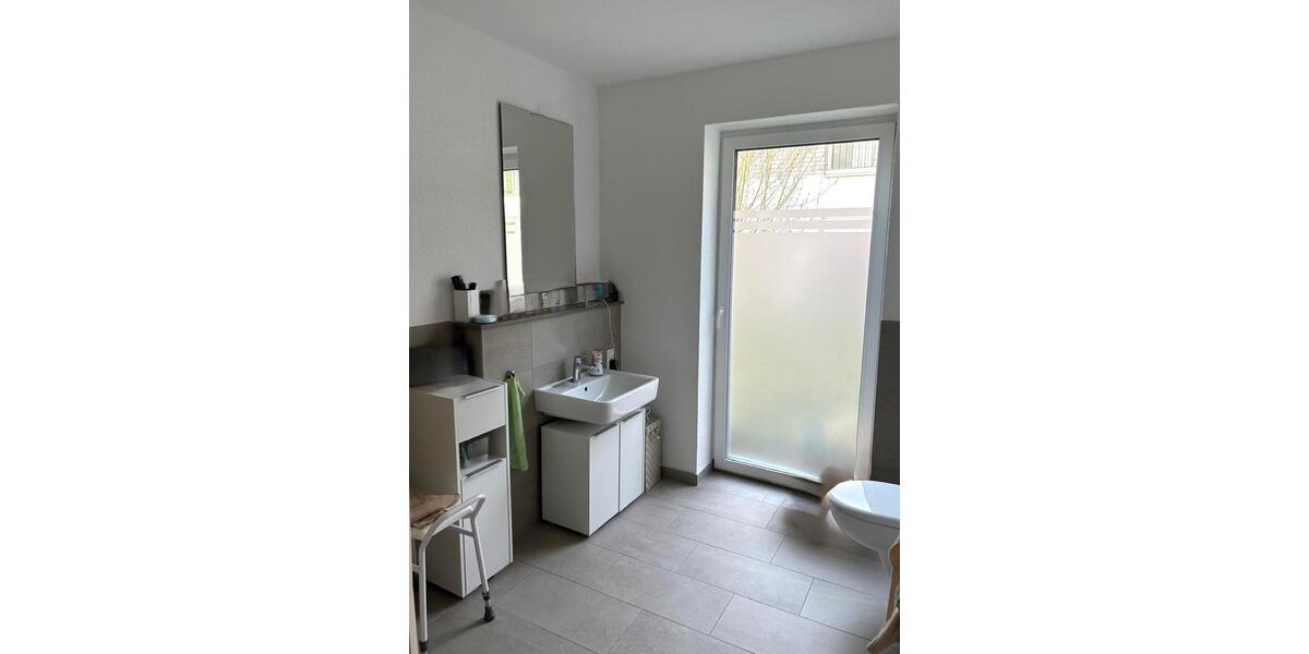 Erdgeschoßwohnung Lohne (Oldenburg) - 2 Zimmer, 61 m&sup2;, 600&euro; | Angebot:26295188