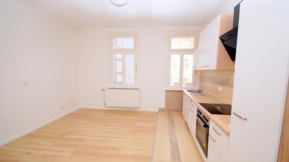 Etagenwohnung Wiesbaden Südost - 4 Zimmer, 107 m&sup2;, 1.600&euro; | Angebot:26636430