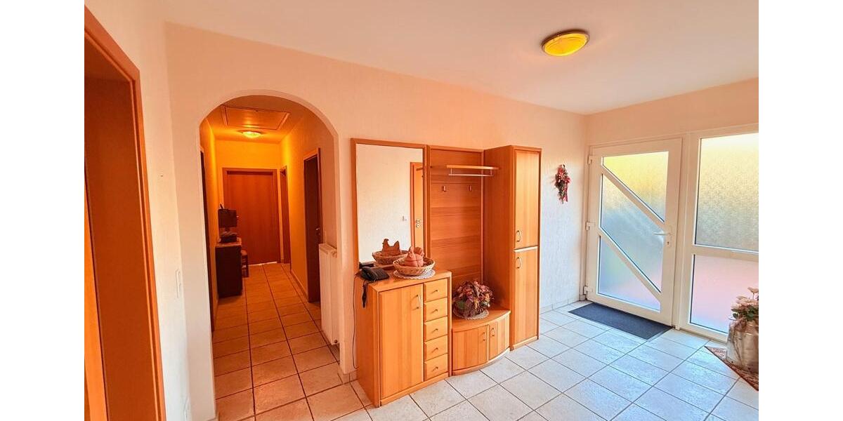 Bungalow Uchte - 6 Zimmer, 160 m&sup2;, 1.300&euro; | Angebot:26653262