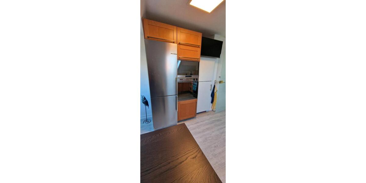 Dachgeschoßwohnung Bremerhaven Lehe - 3 Zimmer, 64 m&sup2;, 800&euro; | Angebot:25933046