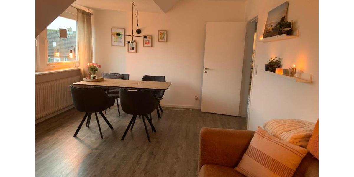 Dachgeschoßwohnung Fehmarn - 3 Zimmer, 69 m&sup2;, 828&euro; | Angebot:26111060