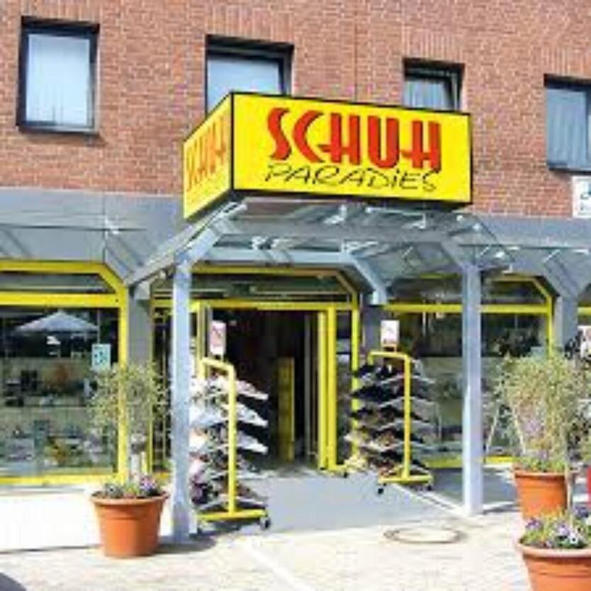 Ladenlokal Gewerbe Einzelhandel Fitnessstudio 610qm 2 Etagen
