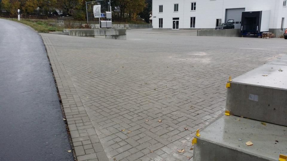 Gewerbeobjekt Berching - 6&euro; | Angebot:9627389