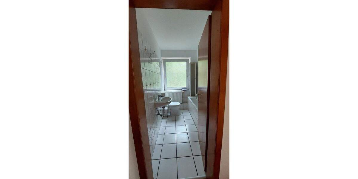 Etagenwohnung Enger - 4 Zimmer, 85 m&sup2;, 550&euro; | Angebot:24910973