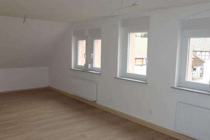 Wohnung Mülsen - 3 Zimmer, 74 m&sup2;, 525&euro; | Angebot:24957298