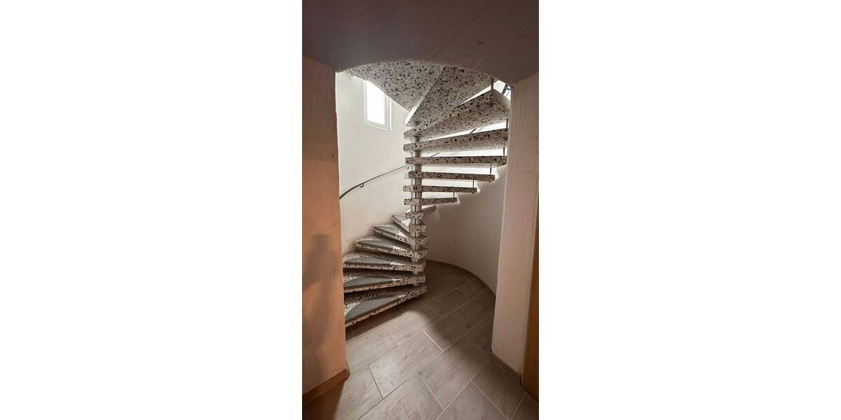 Einfamilienhaus Dittelbrunn Hambach - 1 Zimmer, 200 m&sup2;, 1.950&euro; | Angebot:26139240