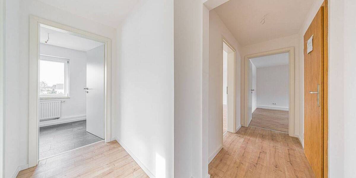 Etagenwohnung Borna Neukirchen - 3 Zimmer, 74 m&sup2;, 666&euro; | Angebot:25912919