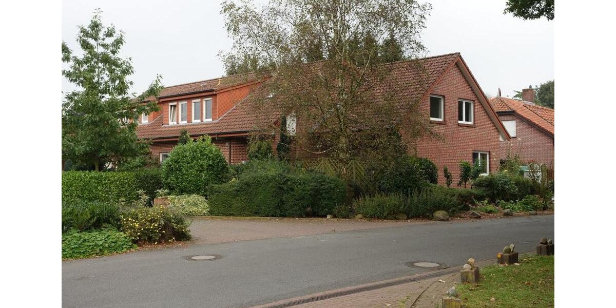 Etagenwohnung Uelsen - 2 Zimmer, 45 m&sup2;, 360&euro; | Angebot:26535468