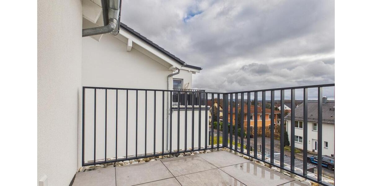 Doppelhaushälfte Gundelsheim - 5 Zimmer, 172 m&sup2;, 2.165&euro; | Angebot:25900166