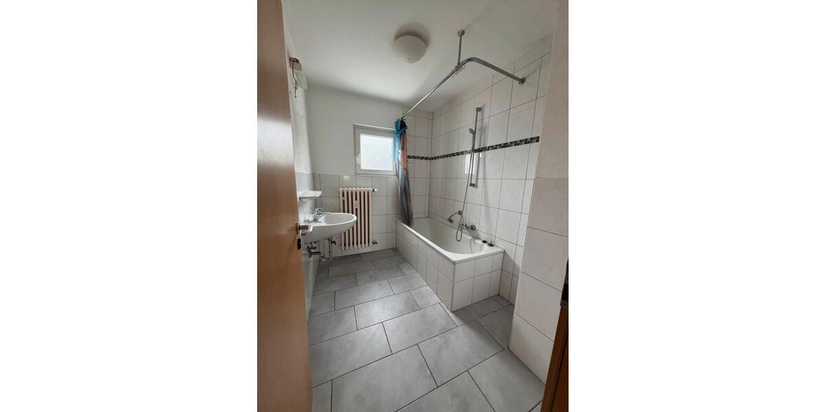 Etagenwohnung Mosbach - 3 Zimmer, 80 m&sup2;, 1.170&euro; | Angebot:26375227