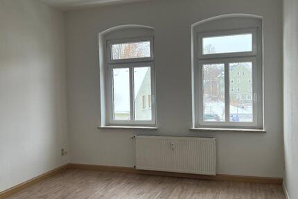 Wohnung Lichtenstein (Sachsen) - 1 Zimmer, 44 m&sup2;, 220&euro; | Angebot:24474370