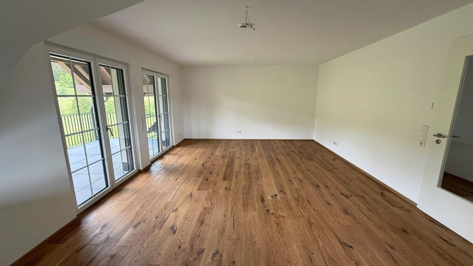 Dachgeschoßwohnung St. Blasien - 3.5 Zimmer, 98 m&sup2;, 1.250&euro; | Angebot:26681882