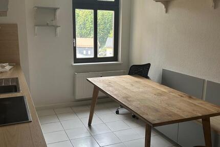 Geräumige 3-Raum Wohnung mit Einbauküche und 2 Bäder 3 zimmer