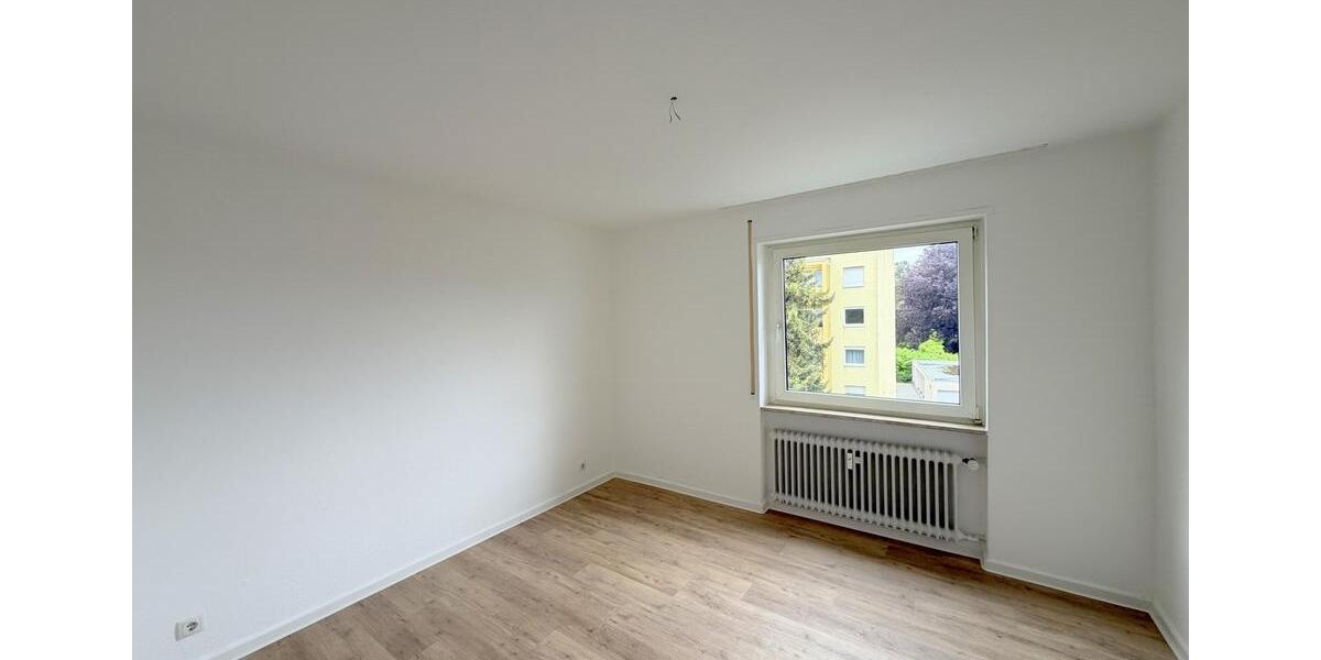 Etagenwohnung Viernheim - 3 Zimmer, 76 m&sup2;, 760&euro; | Angebot:26479242
