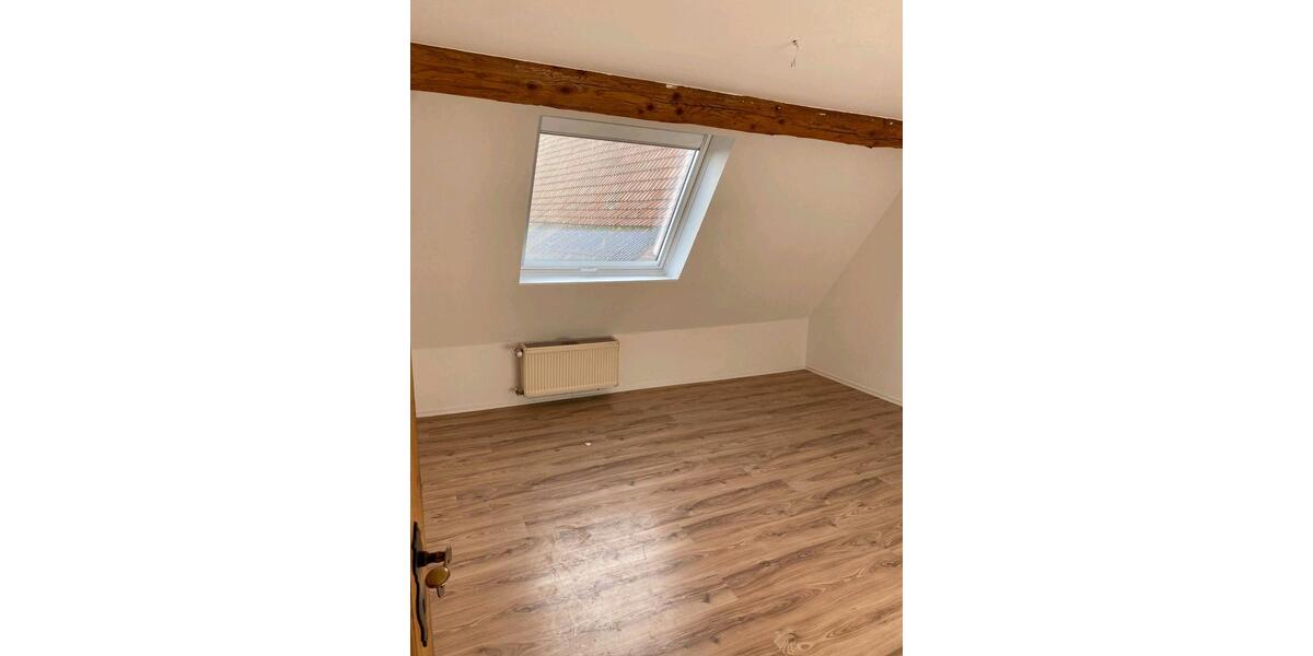 Etagenwohnung Geislingen an der Steige - 4 Zimmer, 129 m&sup2;, 1.180&euro; | Angebot:25646139