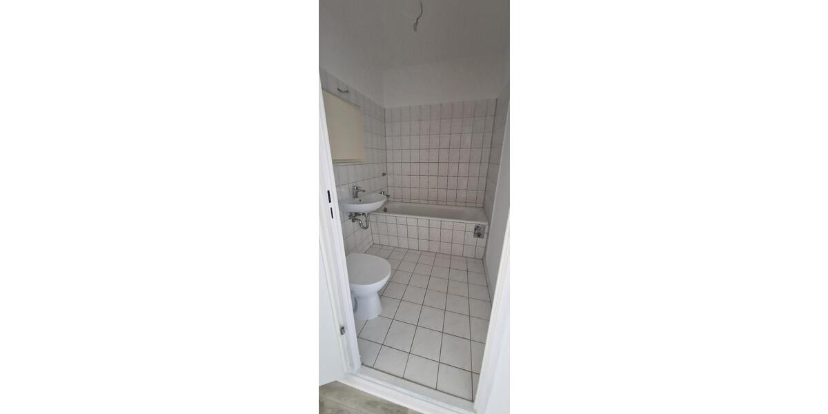 Etagenwohnung Brandenburg an der Havel Görden - 4 Zimmer, 69 m&sup2;, 484&euro; | Angebot:26004927