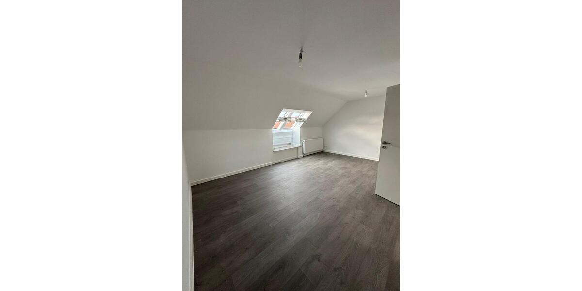 Kernsaniertes Reihenendhaus-Erstbezug 012026 BerenbostelGarbsen 5 zimmer