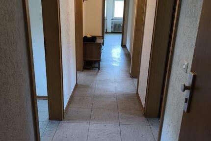 Wohnung Betzdorf - 4 Zimmer, 90 m&sup2;, 900&euro; | Angebot:26521250