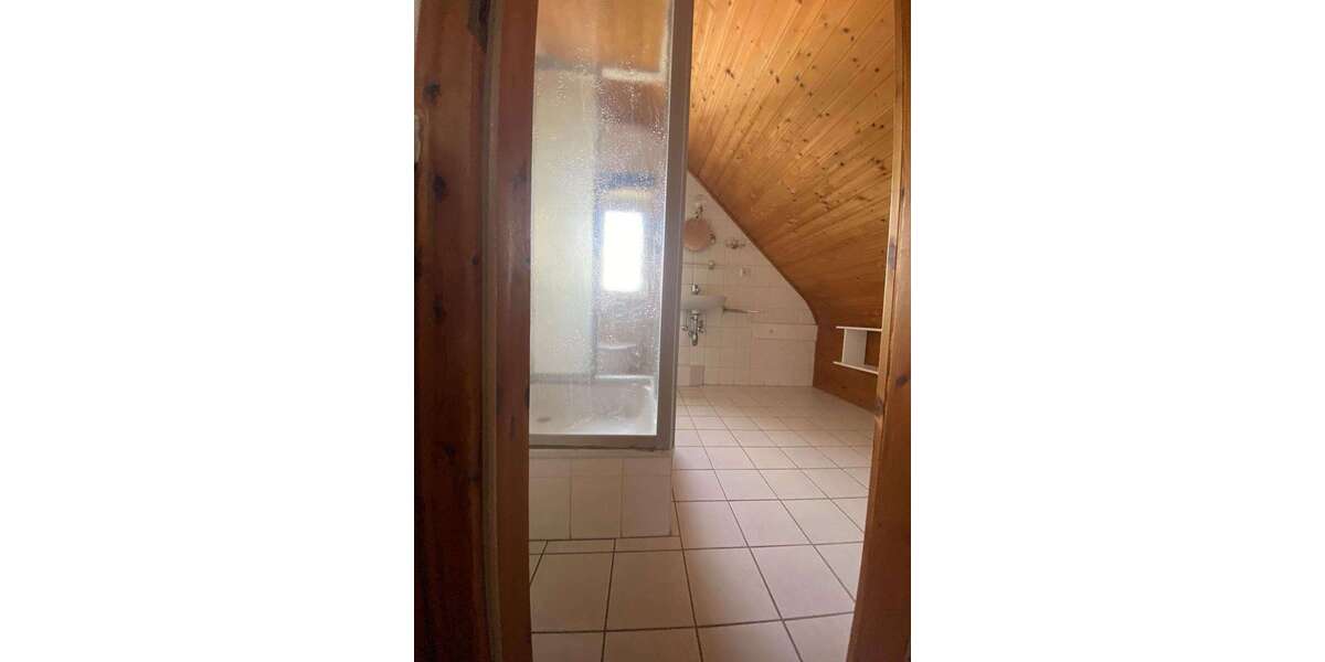 Etagenwohnung Lutherstadt Wittenberg - 1 Zimmer, 25 m&sup2;, 250&euro; | Angebot:27216323