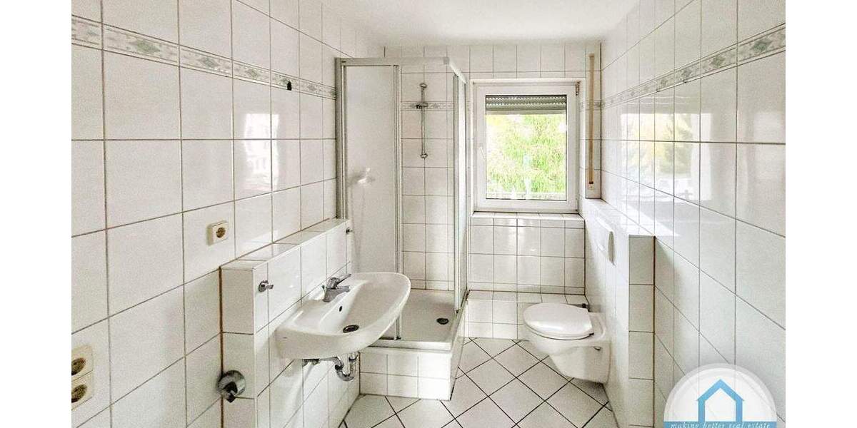 Etagenwohnung Zwickau Marienthal - 2 Zimmer, 60 m&sup2;, 330&euro; | Angebot:26155663