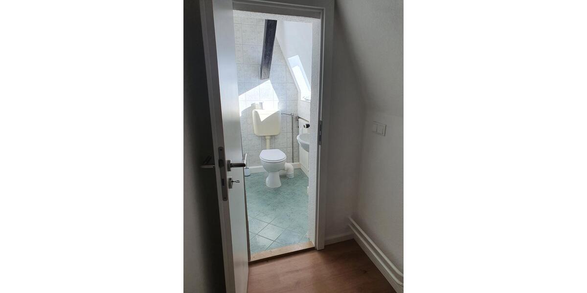 Dachgeschoßwohnung Bautzen - 3 Zimmer, 135 m&sup2;, 800&euro; | Angebot:24537557