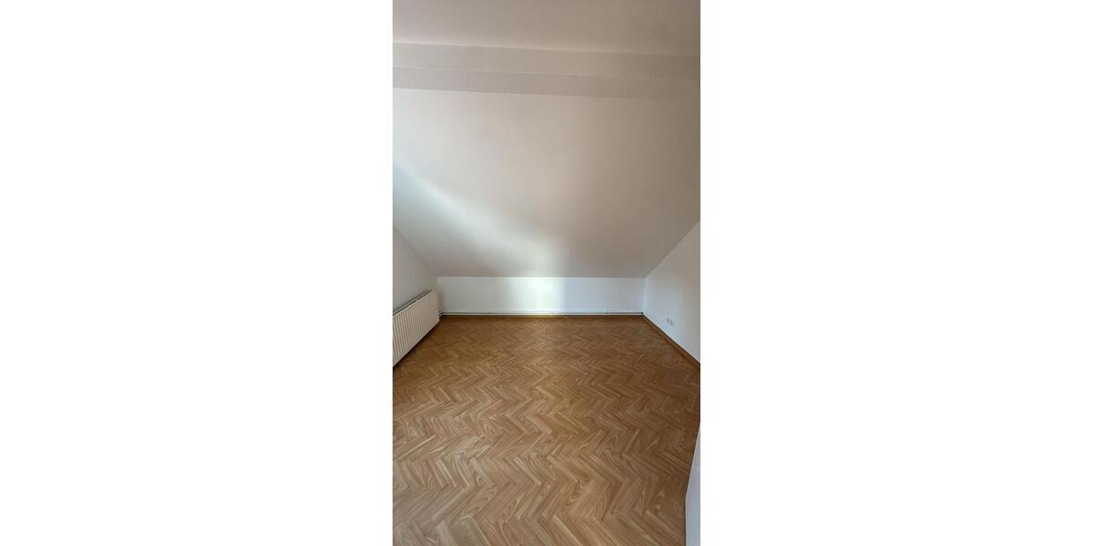 Etagenwohnung Braunschweig Westliches Ringgebiet - 4 Zimmer, 70 m&sup2;, 800&euro; | Angebot:26455275