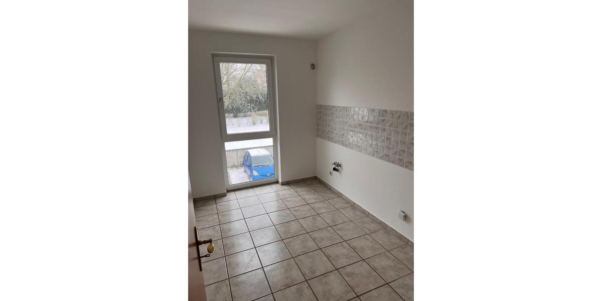 Etagenwohnung Parchim - 2 Zimmer, 65 m&sup2;, 488&euro; | Angebot:26480595