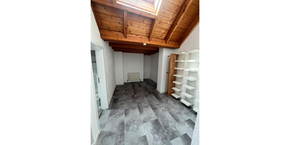 Maisonettenwohnung Bad Friedrichshall - 3.5 Zimmer, 100 m&sup2;, 1.250&euro; | Angebot:26547320