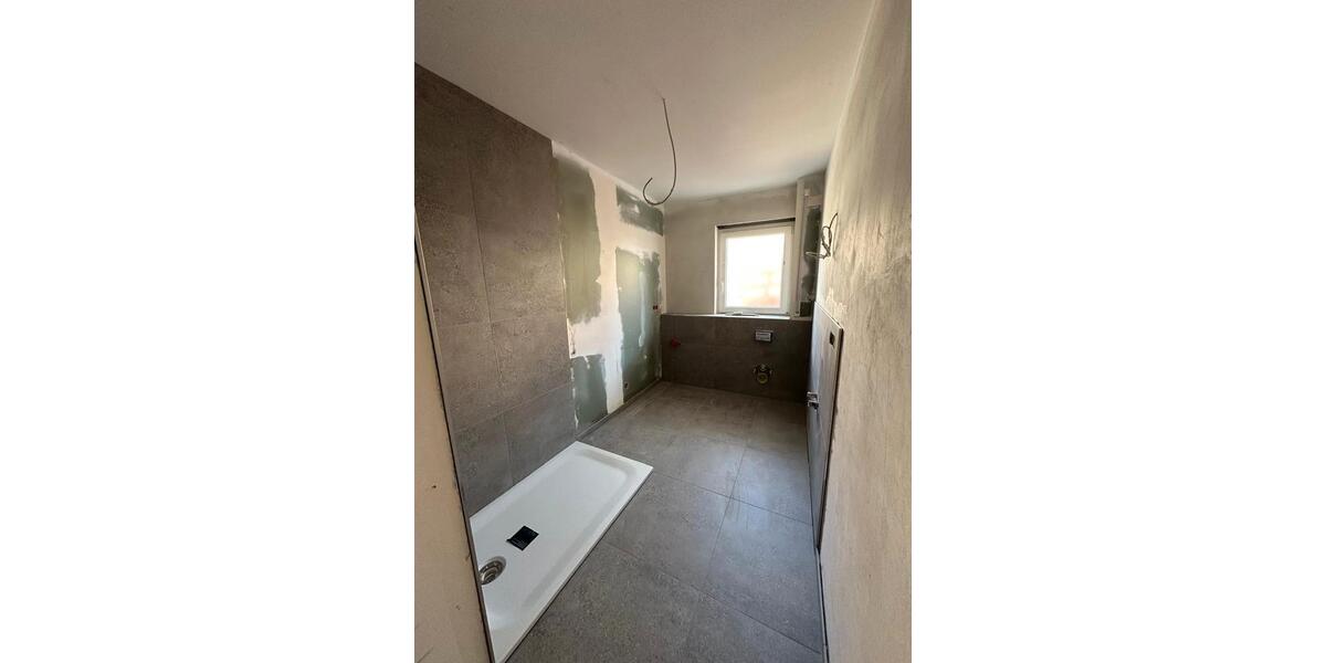 Erdgeschoßwohnung Grafenberg - 4 Zimmer, 103 m&sup2;, 1.505&euro; | Angebot:26364834