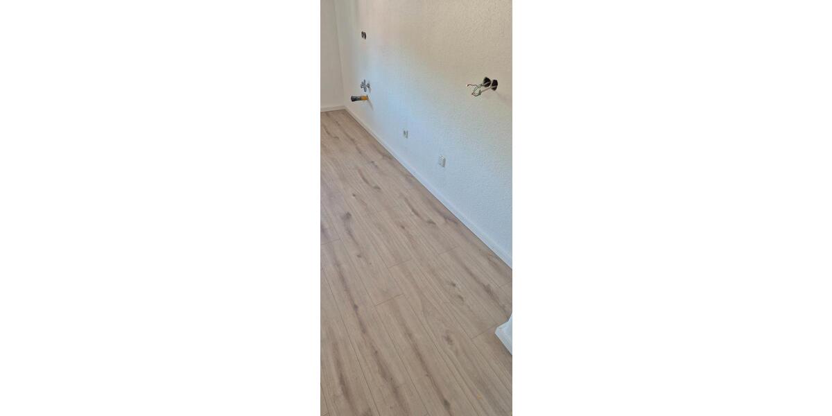 Dachgeschoßwohnung Hude (Oldenburg) - 3 Zimmer, 98 m&sup2;, 900&euro; | Angebot:26433484