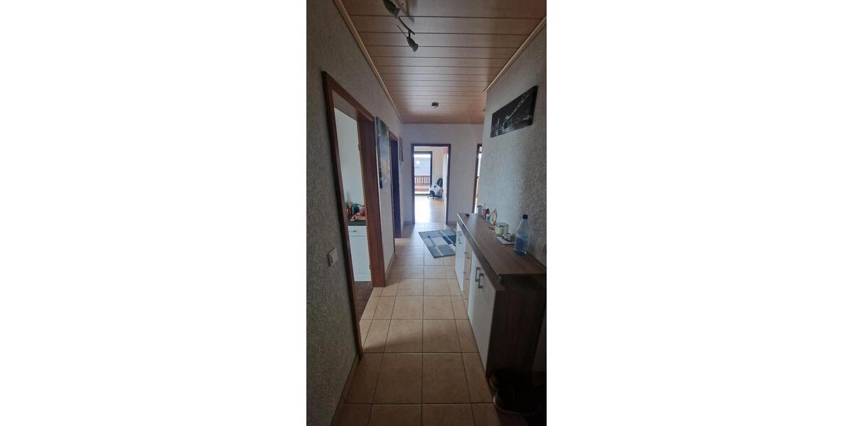 Dachgeschoßwohnung Bad Zwesten - 2.5 Zimmer, 65 m&sup2;, 360&euro; | Angebot:26479843