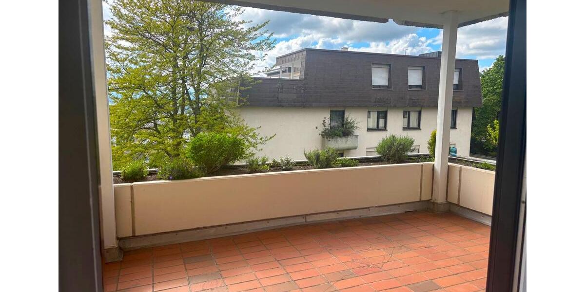 Etagenwohnung Leonberg - 2.5 Zimmer, 75 m&sup2;, 1.050&euro; | Angebot:26698177