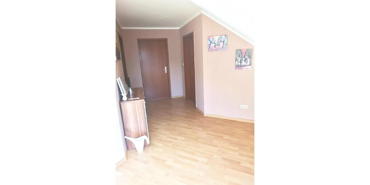 Dachgeschoßwohnung Landesbergen - 3 Zimmer, 90 m&sup2;, 540&euro; | Angebot:26568255