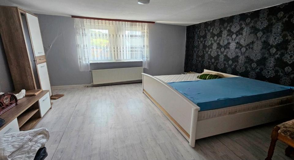 Reihenhaus Morschen - 5 Zimmer, 150 m&sup2;, 900&euro; | Angebot:25303072